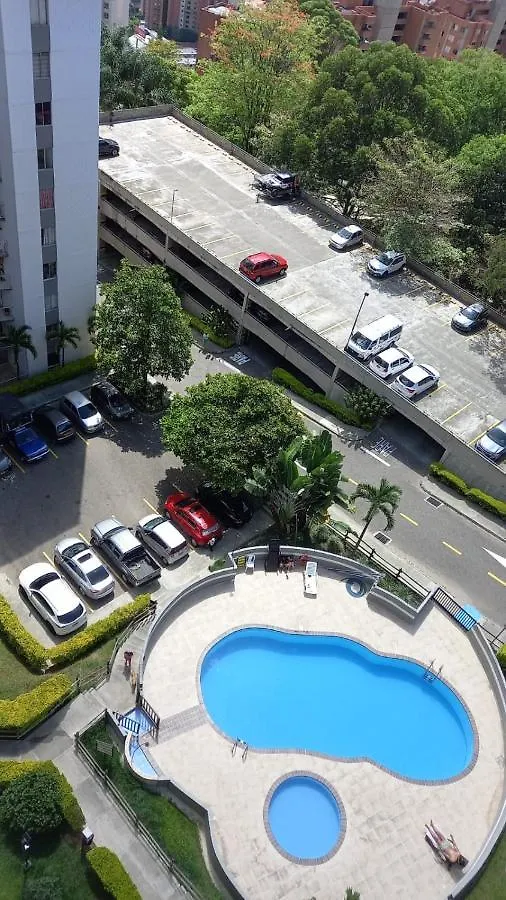 Medellin Parque Lleras Poblado Palmas Apartment